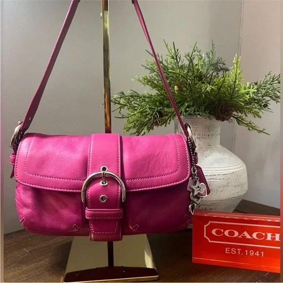 Coach Y2K Soho Pink Flap Bag with Coach bag charm - Picture 3 of 17